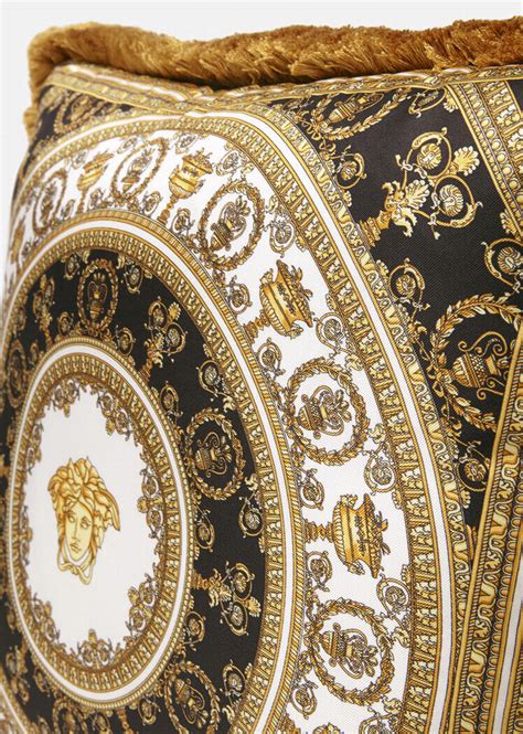 versace kissen original|Luxury Pillows & Cushions .